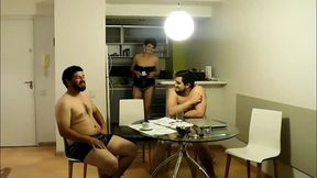 la madrastra de mi amigo va al super y se coje dos tipos cualquiera parte 2 etapa 5