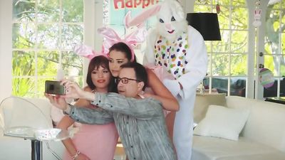 Taboo sub Uncle Mitch dresses up in an Easter Bunny