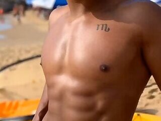 PUTO GOSTOSO SENDO EXPOSTO