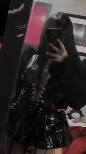 Domme outfit I will ware to drain you