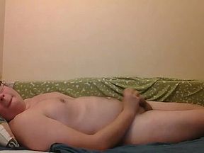 SELF FACIAL ON FACE IN BED