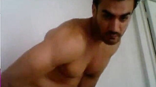 David Zepeda Masturbating on Webcam 2