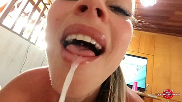 magrinha safada dando de ladinho para o moreno dotado, confira a buceta rosada mais gostosa do Brasil part 2