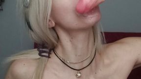 More hot videos FREE for fans = 100 tks per month