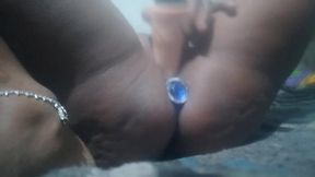 Masturbate with anal plug