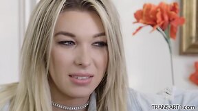 TS bombshell Aubrey Kate