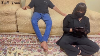با ع-م-ه از خ-ت-م پ-د-ربزرگ اومدیم، ک-ر-یه میکرد دلدا-ریش دادم گفت تو مرا-سم کیرتو دیدم و...(مکالمه)