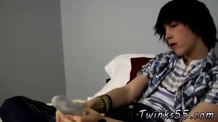 Gay twink huge multiple cum Toe Sucking Solo Boy Tyler