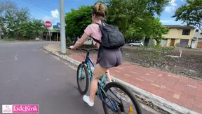 Amateur Couple Vacation Public Beach Flashing Tits and Sex