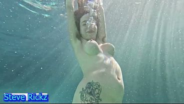 UNDERWATER Suck and Fuck - Crazy Swimming Pool Sex - Steve Rickz, Chloe Kreams