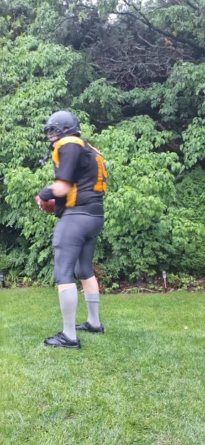 Football jock gets a new training device