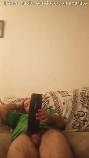 Jonas Masturbating with Bribrador