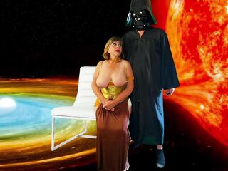 Older Star Wars cosplay Princess bangs until cum leaks from her snatch