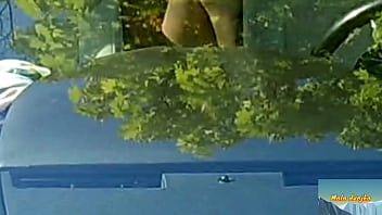 masturbation in the car outdoors.Mala dvojka