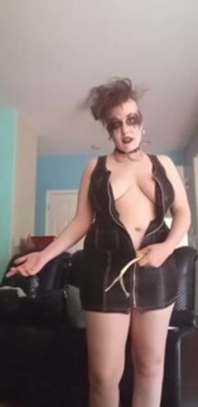 Goth girl Pov