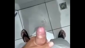 Batendo uma punheta