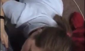 Deutscher Amateur Teen Blowjob und Gesichtsbehandlung