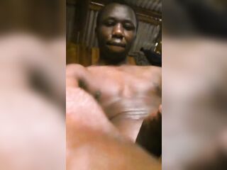 SOLO CHAP MOANING LOUDLY WHILE MASTURBATING