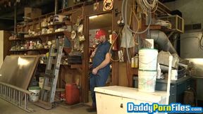 Bearded hunk shows off how he masturbates in the shed solo