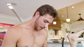 NextDoorStudios - Epic cumshot for muscle jock Andy Taylor