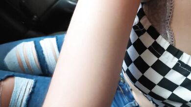 My hijastra rides rough in the car before hubby gets home