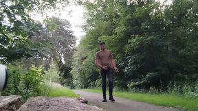 Cumshot in the park