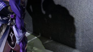 The Temptation of Raiden Shogun Cosplayer