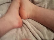Cum on my feet❤ solo male |not so successful lol