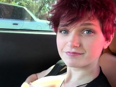 Girl loves nothing more than a nice jock up her cunt