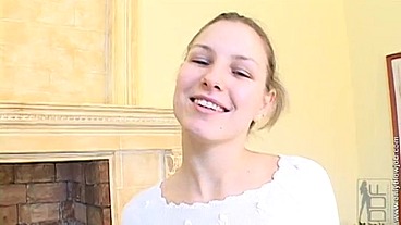 She craves for the taste of cock!