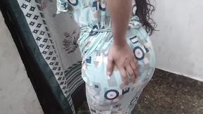 Nahati hui big step sister ko nanga kar ke pel diya