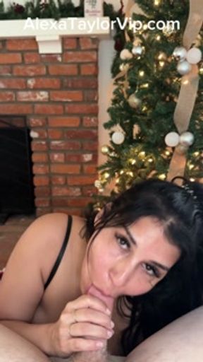 ALEXA TAYLOR get Christmas Throatpie