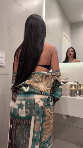 Miss Ambani invites you to smell her farts in a filthy fanSl!