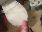 Hung light skinned jock stroking