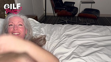 PAWG Gilf Silver Foxxxy gets thick BBC from Darren Blaze