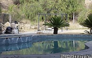 Transgender babe rimmed