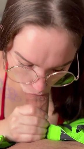 Bikini Blowjob From Bunny Fae