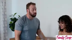 Swapping MILF gets her tight shaved pussy stretched