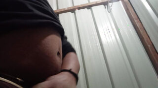 منظور المتلصص: رجل هندي مثير مدهون بالزيت يمارس العادة السرية بوضعية 69 مع مص عميق ثم يمارس الجنس الشرجي.