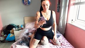 Face Sitting In Tight Gym Clothes