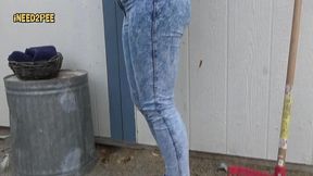 cheyenne jewel pisses her skintight jeans