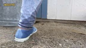 cheyenne jewel pisses her skintight jeans