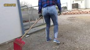 cheyenne jewel pisses her skintight jeans
