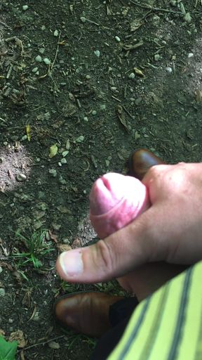 Masturbation in Park -pressure was high