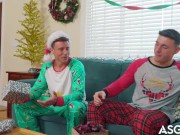 ''I'm Your Gift! My Mouth, My Ass, My AMAZING Cock'' - Sexy Roomie GIFTS His Hole For X-Mas