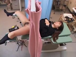 Kinky gynecologist fucks hard an asian bitch and cums fast
