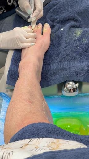Salon Pedicure
