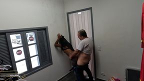 dando o rabo bem escondidinho - alicia victoria