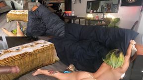 Couch sex with Roxie
