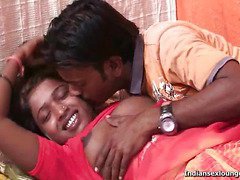 Gorgues Indian Sonia Fuck Raj in (HD)